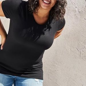 Crew neck super soft black tee